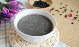 黑豆黑芝麻豆浆做法,营养滋补的养生饮品制作指南